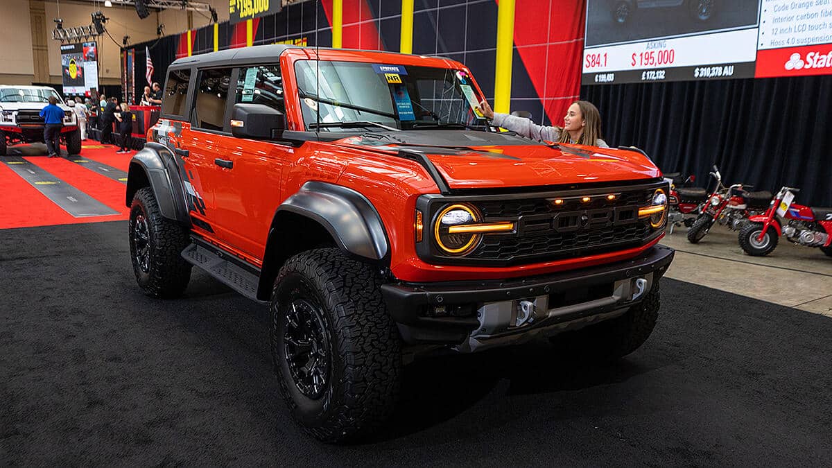 Mecum Doubles Up — Chicago and Chattanooga Sales Total 36.4m Linkage Mag